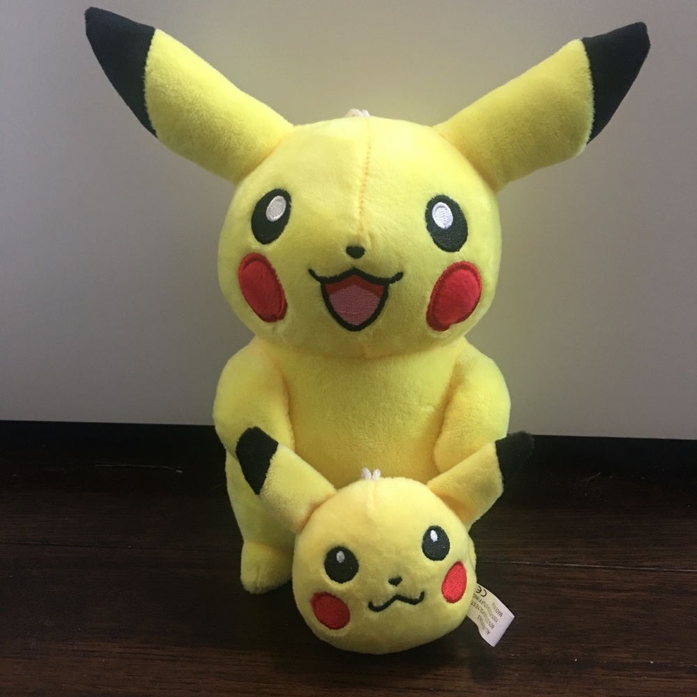 POKEMON JAPAN PIKACHU Plush Key Chain Doll